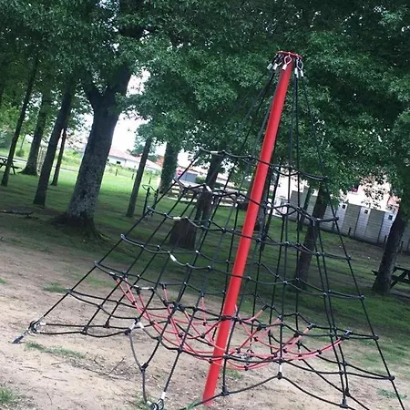 בית נופש Montanet Mées