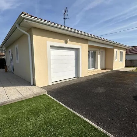 Montanet בית נופש Mées