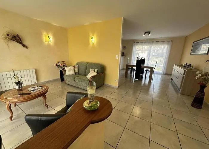 Nyaraló Montanet Mées