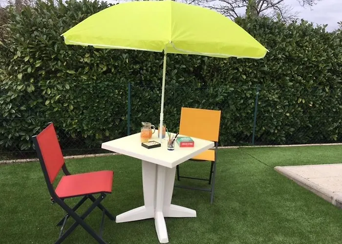 Nyaraló Montanet Mées